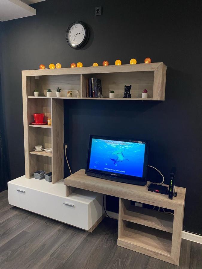 Apartman Mici Ni Exteriér fotografie
