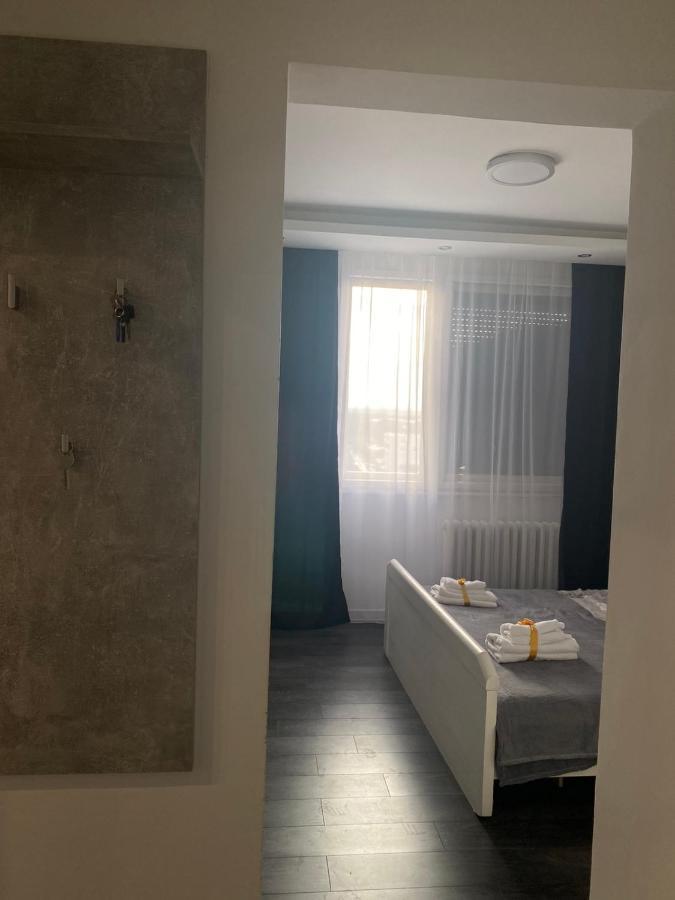 Apartman Mici Ni Exteriér fotografie