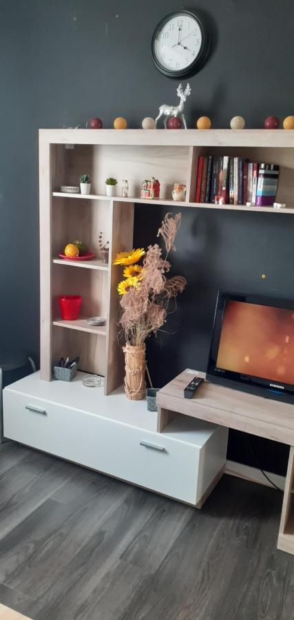 Apartman Mici Ni Exteriér fotografie